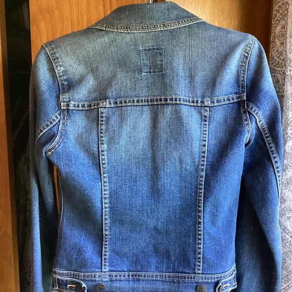 Old Navy Denim Trucker Jacket *EUC* XS - Picture 2 of 9